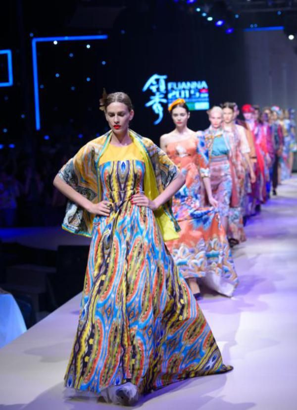 领秀-富安娜2015秋冬新品发布会引领时尚风潮