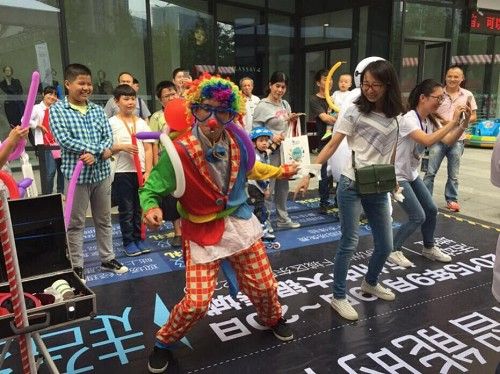 “跟上i智能时代”小天鹅洗衣机吹响全国巡展集结号