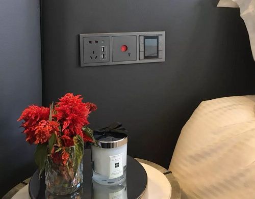 鸿雁全屋智能开启万科郡西云台智慧生活