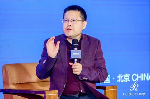 6月12日,在慕思寝具与中国睡眠研究会联合主办的“新睡眠·新经济——2019世界除螨日暨慕思M2 PLUS新闻发布会”上,慕思重磅发布了M2 PLUS防螨床垫。慕思表示,M2 PLUS新品与金管家服务将为消费者提供闭环式睡眠解决方案,为消费者带来“没螨”生活。这一举措得到了复旦大学上海医学院药理学系主任黄志力教授,人文财经观察家、秦朔朋友圈发起人秦朔以及知名脱口秀主持人黄西等现场嘉宾的大力支持!