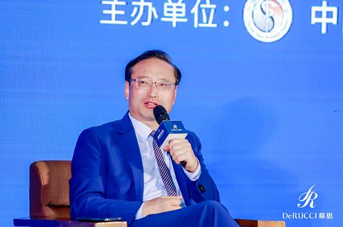 6月12日,慕思寝具联合中国睡眠研究会举办的“新睡眠·新经济——2019世界除螨日暨慕思M2 PLUS新闻发布会”在北京隆重举行。