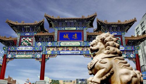 筑城,筑家,筑情,宏伟地产精工打造涞源人居新典范——御湖温莎