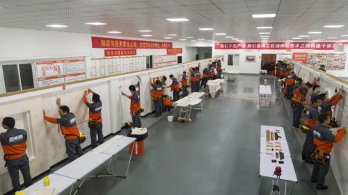 墙面装饰消费升级,墙纸墙布企业如何联合,提升住宅品质价值?