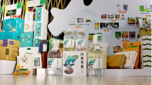凭借优质水源,江南贡泉在上海异军突起
