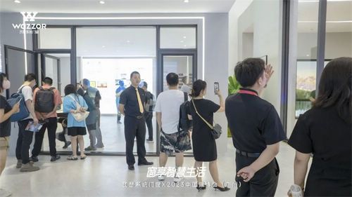 广州建博会首日,瓦瑟系统门窗展位人气火爆!