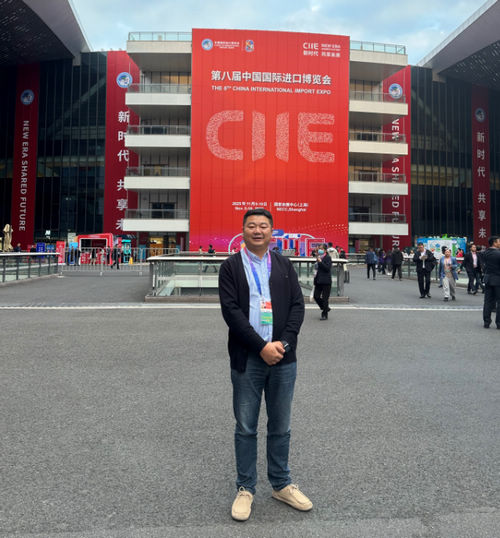 权达水晶 | 闪耀进博会 科技与工艺融合点亮未来