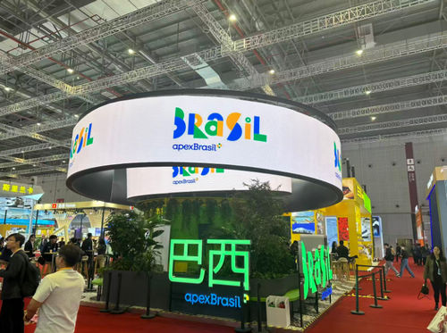 权达水晶 | 闪耀进博会 科技与工艺融合点亮未来