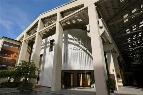 卢森地板上海旗舰店盛大启幕,以“专业地面解决方案”重塑高端家居新体验