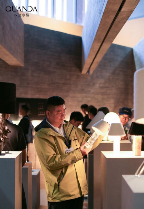 以晶为媒,与光同行 | 权达水晶于广州设计周续写工艺与商业交融的新篇